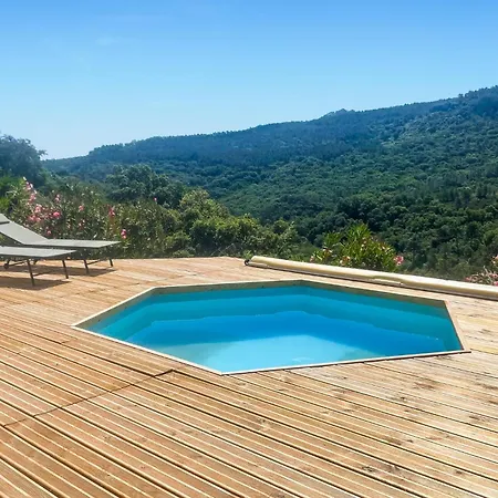 Vakantiehuis Awesome In With Kitchen Fréjus