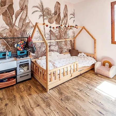 Awesome In With Kitchen